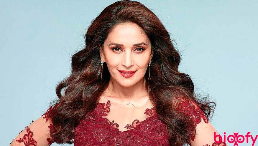 Madhuri Dixit Biography, Madhuri Dixit Biography, Age, Family, Images, Figure, Net Worth