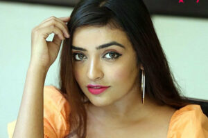 Aashi Roy Biography, Age, Family, Figure, Height