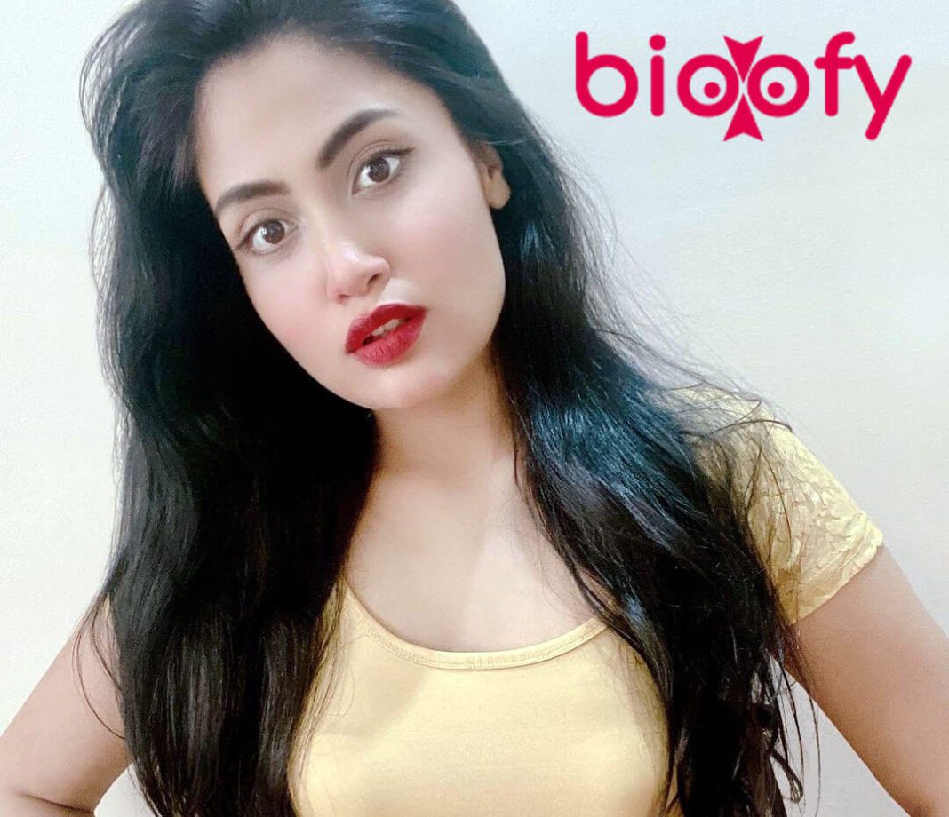 Manvi Chugh Biography (Actress) | Age, Family, Figure