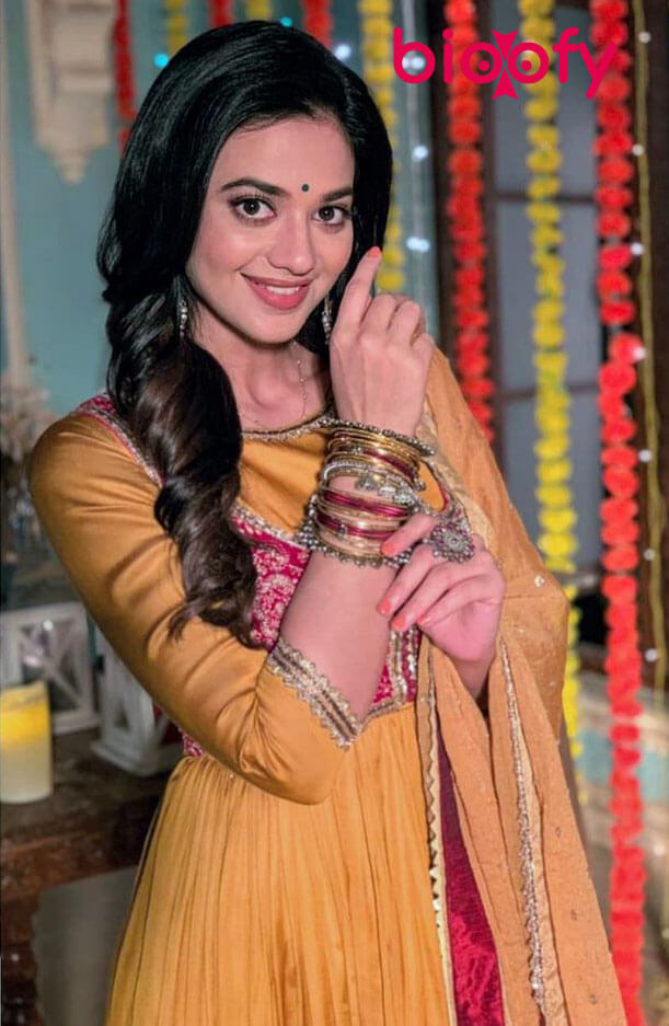 Namak Ishq Ka Cast Crew Roles Release Date 2020 Tv serial cast, story, timings, wiki, cast real name, starting date and more. namak ishq ka cast crew roles