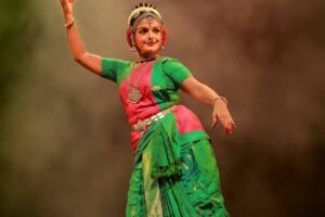 Geetha Padmakumar Biography, Age, Images, Height, Figure, Net Worth