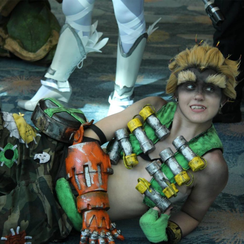 Junkrat Cosplay Biography, Age, Images, Height, Figure, Net Worth