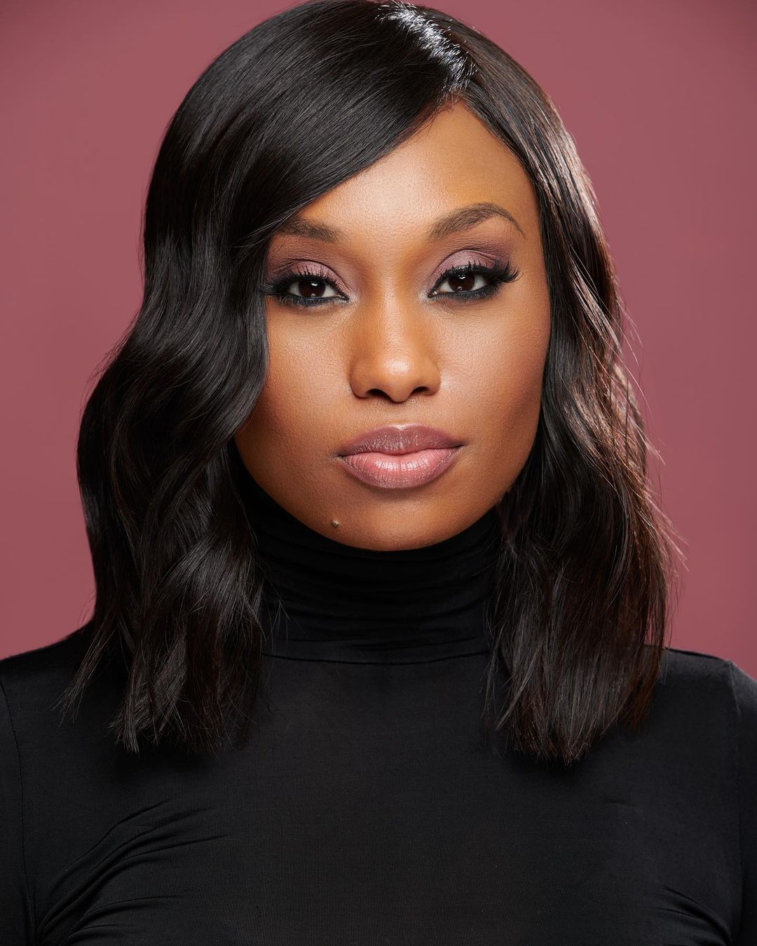 , Angell Conwell Biography, Age, Images, Height, Figure, Net Worth