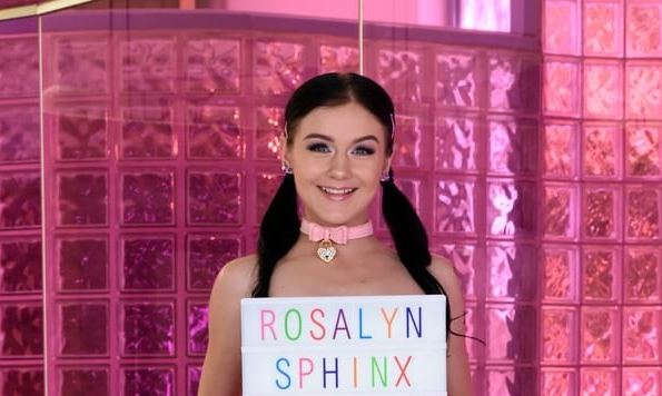 Rosalyn Sphinx Biography, Age, Images, Height, Figure, Net Worth
