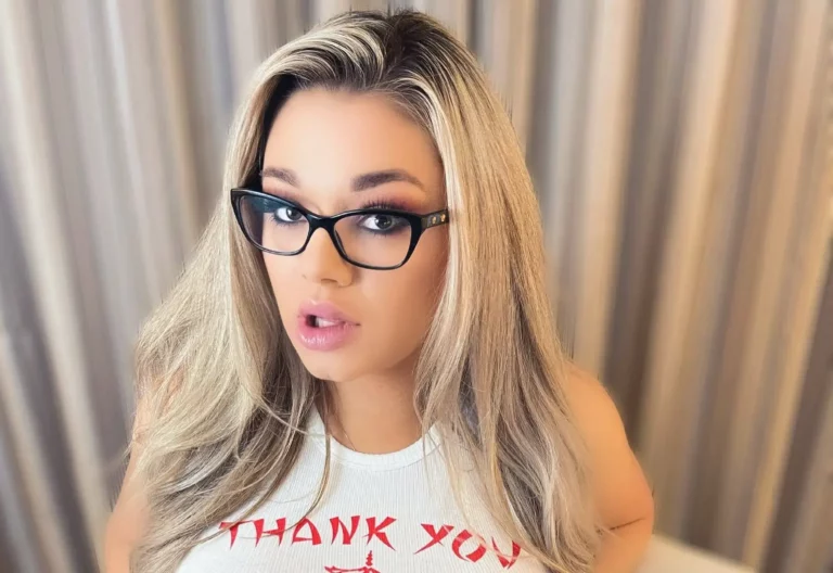 Lexi Reign Biography, Age, Family, Images, Net Worth