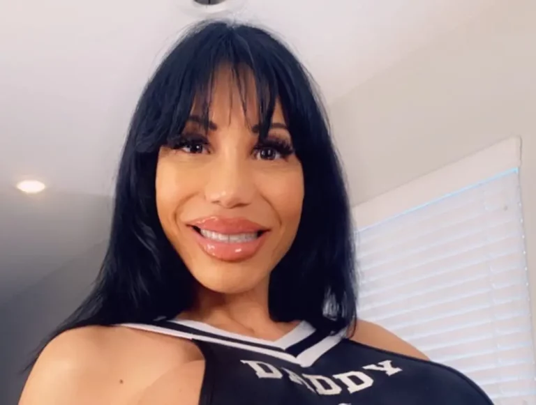 Ava Devine Biography, Age, Family, Images, Net Worth