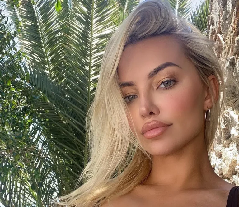 Lindsey Pelas Biography, Age, Family, Images, Net Worth