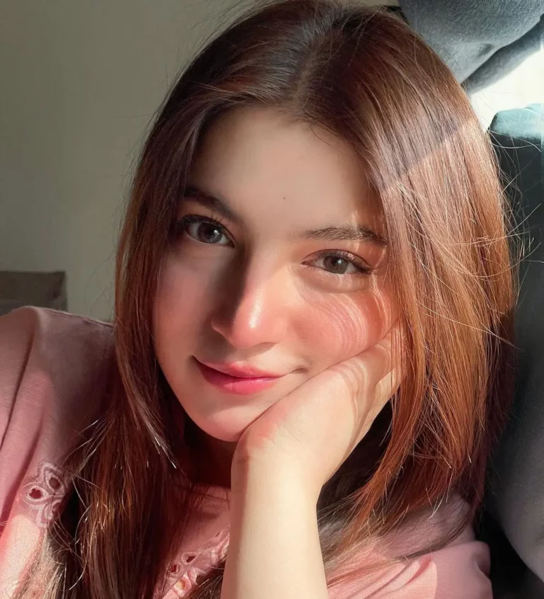 Dananeer Mobeen Biography, Age, Family, Images, Net Worth
