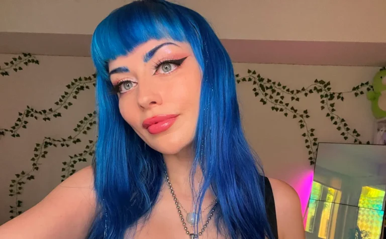 Jewelz Blu (Cosplay) Biography, Age, Images, Height, Net Worth